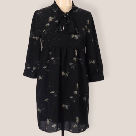 ANTHROPOLOGIE Pins and Needles - Picture 1 of 7